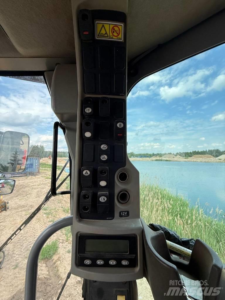 CAT 140 M Niveleuse