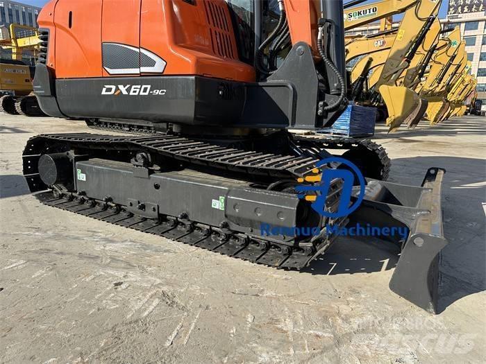 Doosan DX 60 Mini pelle < 7t