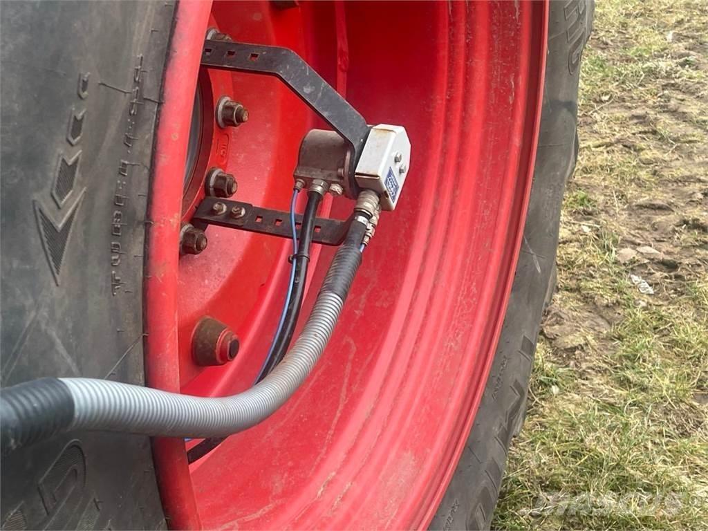 Fendt 724 Vario Tracteur