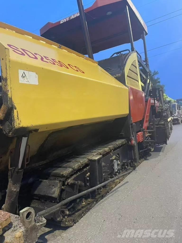 Dynapac sd2550 Finisseur