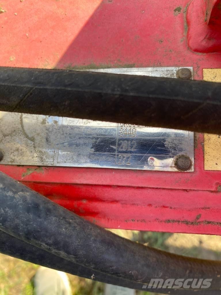 Unia Cross HP 6 Déchaumeur, cultivateur