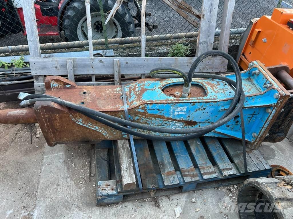 Montabert XL 1000 Marteau hydraulique