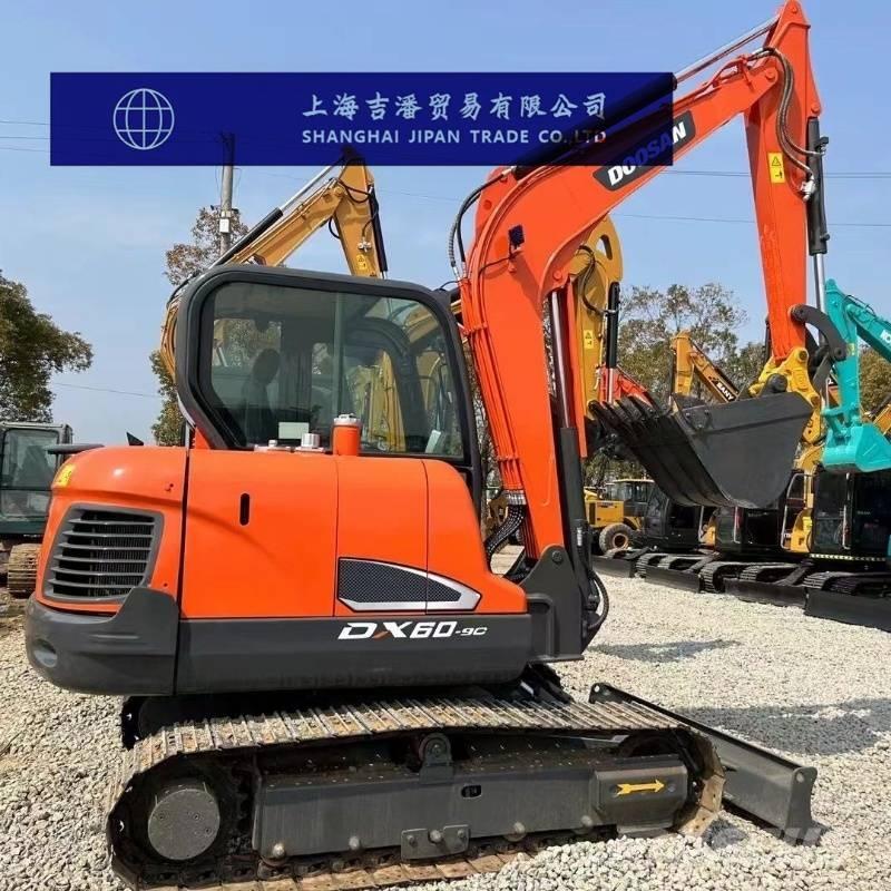 Doosan DX 60-9C Mini pelle < 7t