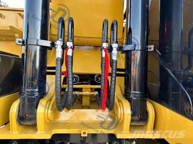 CAT 329D2L Pelle sur chenilles