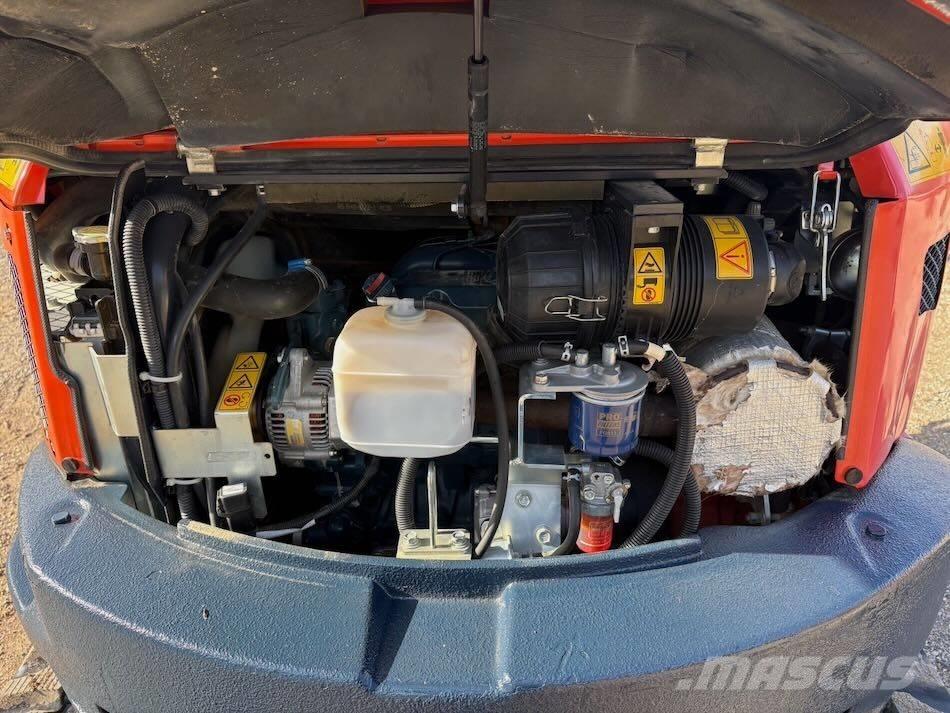 Kubota U 35-3 Mini pelle < 7t