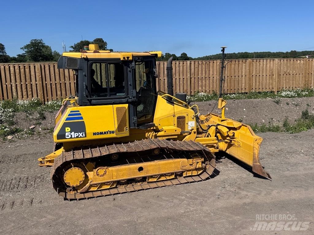 Komatsu D 51 PX Bouteurs sur chenilles
