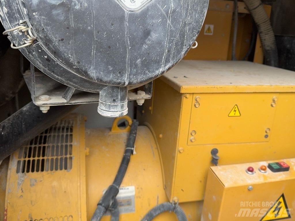 CAT GEH 250 Générateurs diesel