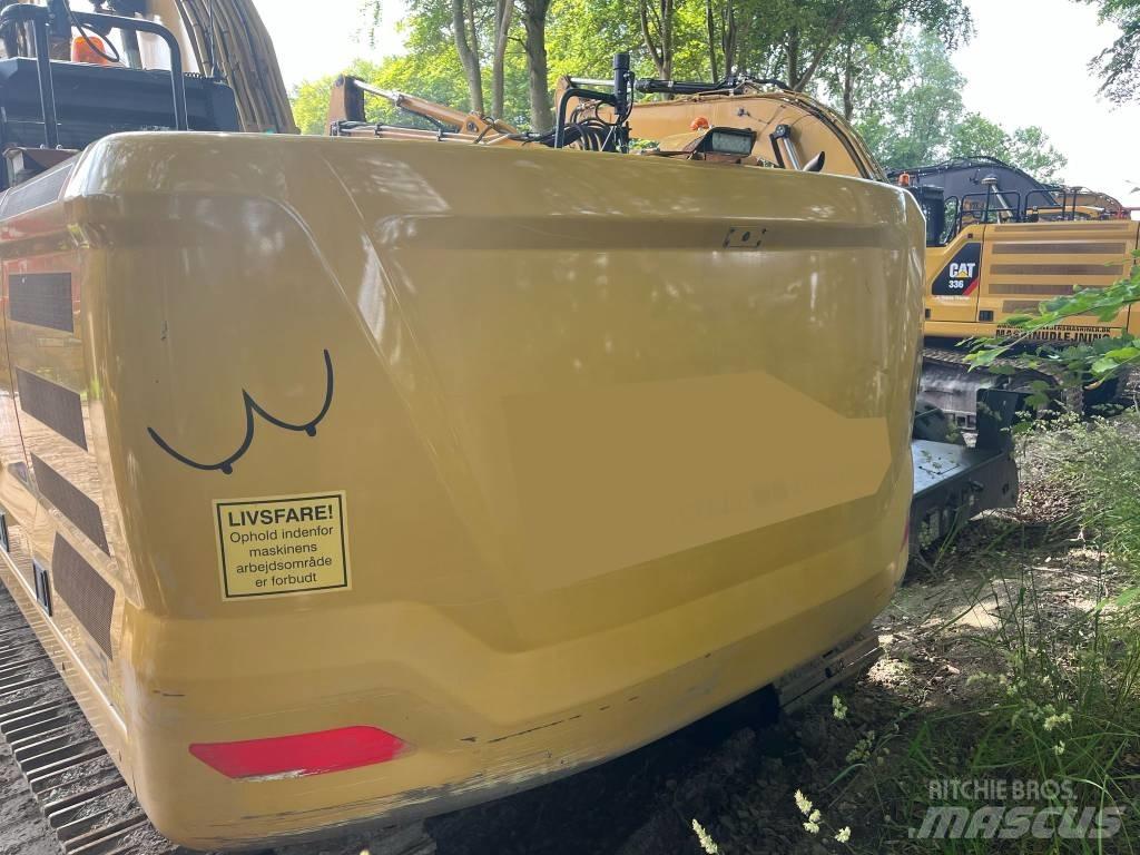 CAT 323 Pelle sur chenilles