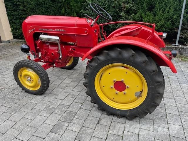 Porsche Junior 108 Tracteur