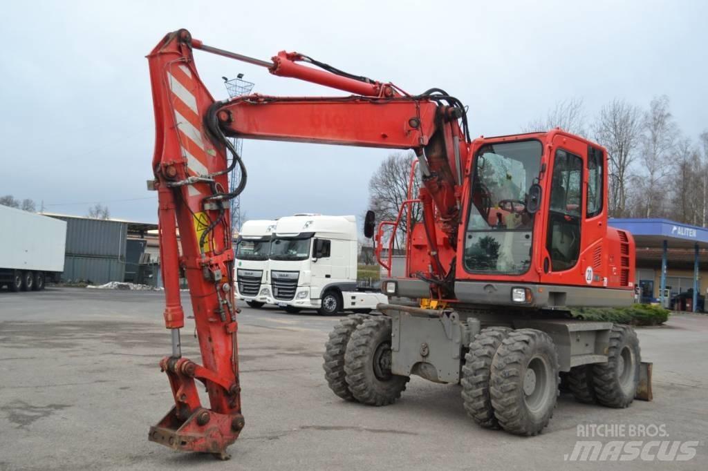 Komatsu PW 148-8 Pelle sur pneus