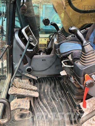 Hyundai HX520L Pelle sur chenilles