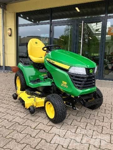 John Deere X590 Tondeuses montées