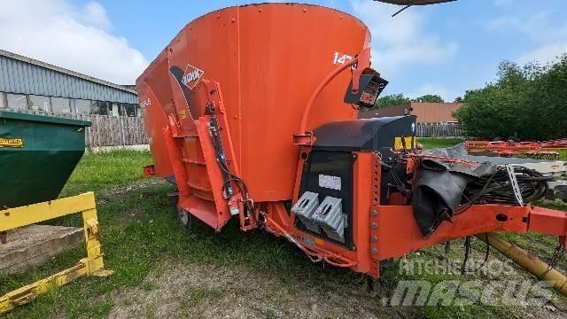 Kuhn Profile 1470 Bac, râtelier