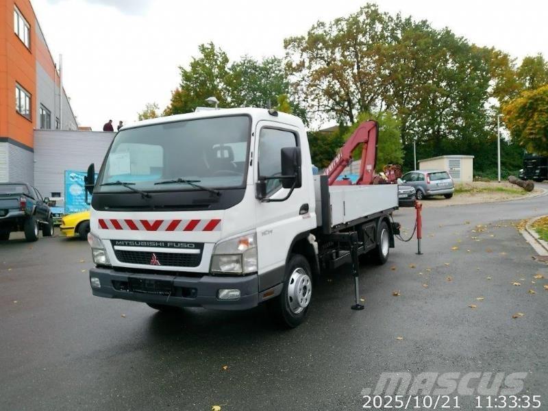 Mitsubishi 7C14 Camion plateau ridelle avec grue