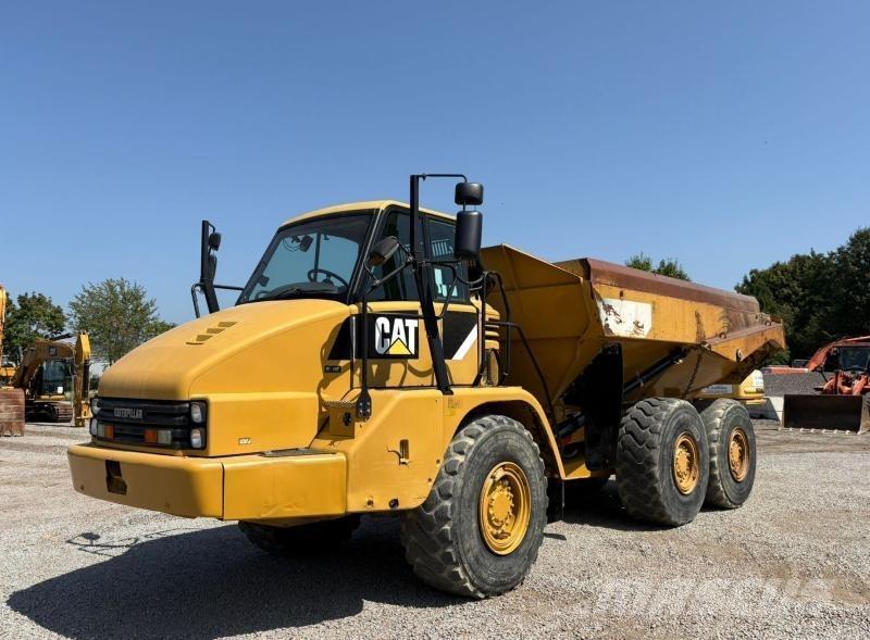 CAT 730 Tombereau articulé