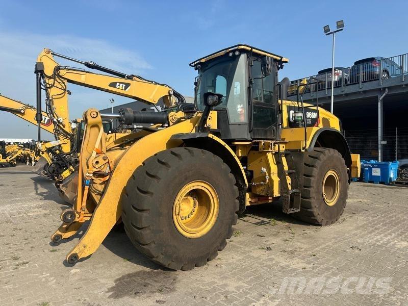 CAT 966M XE Chargeuse sur pneus