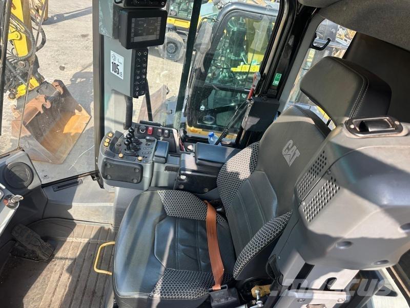 CAT 966M XE Chargeuse sur pneus
