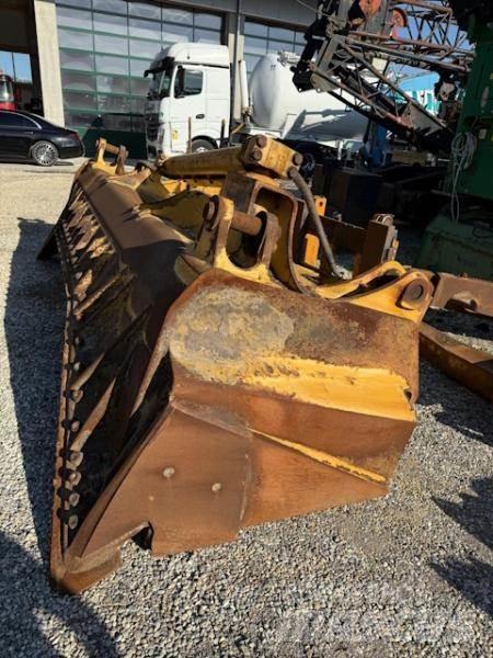 CAT D8T Bouteurs sur chenilles