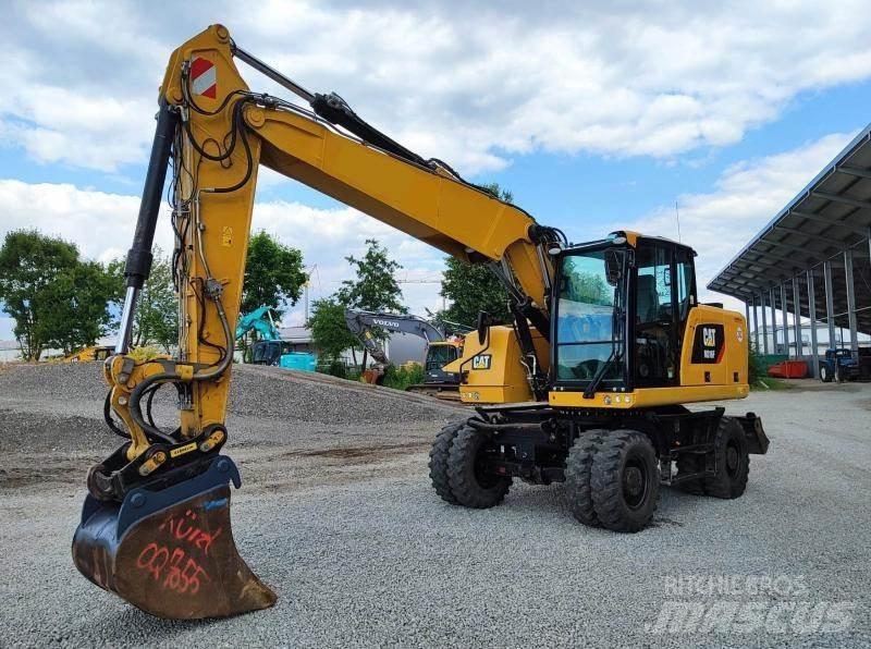CAT M316F Pelle sur pneus