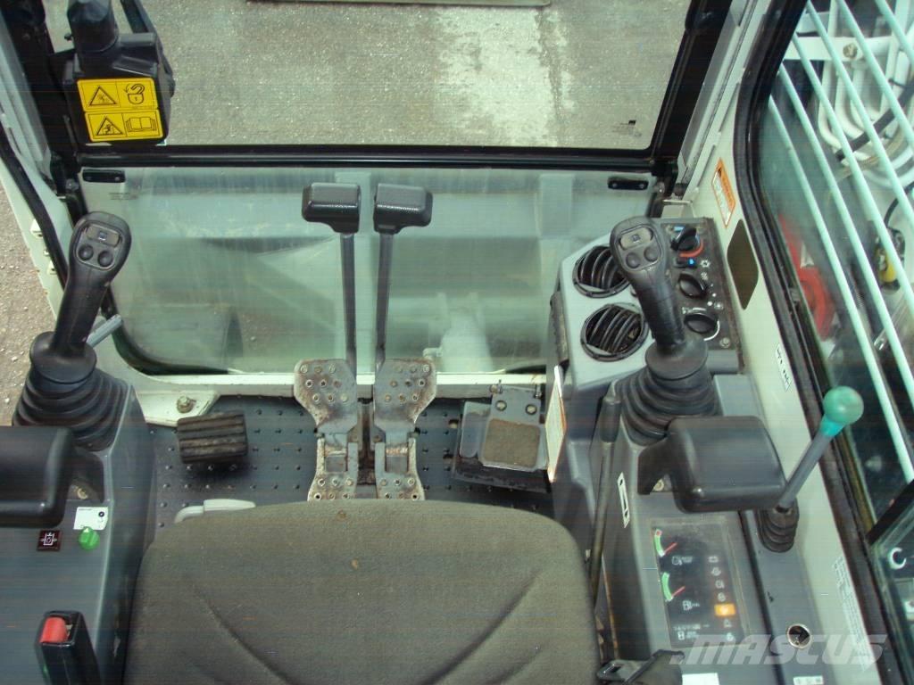 Takeuchi TB 153 FR Mini pelle < 7t