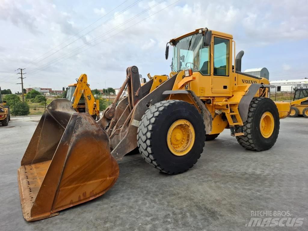 Volvo L 120 E Chargeuse sur pneus