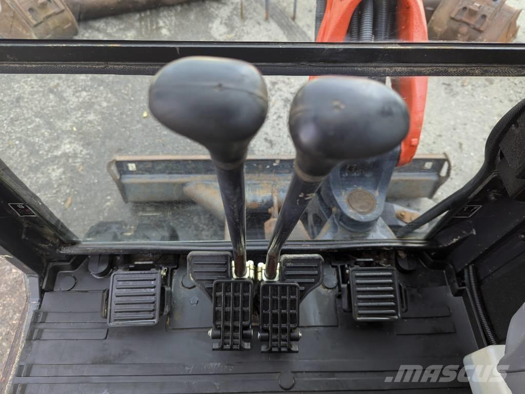 Kubota U 27-4 Mini pelle < 7t