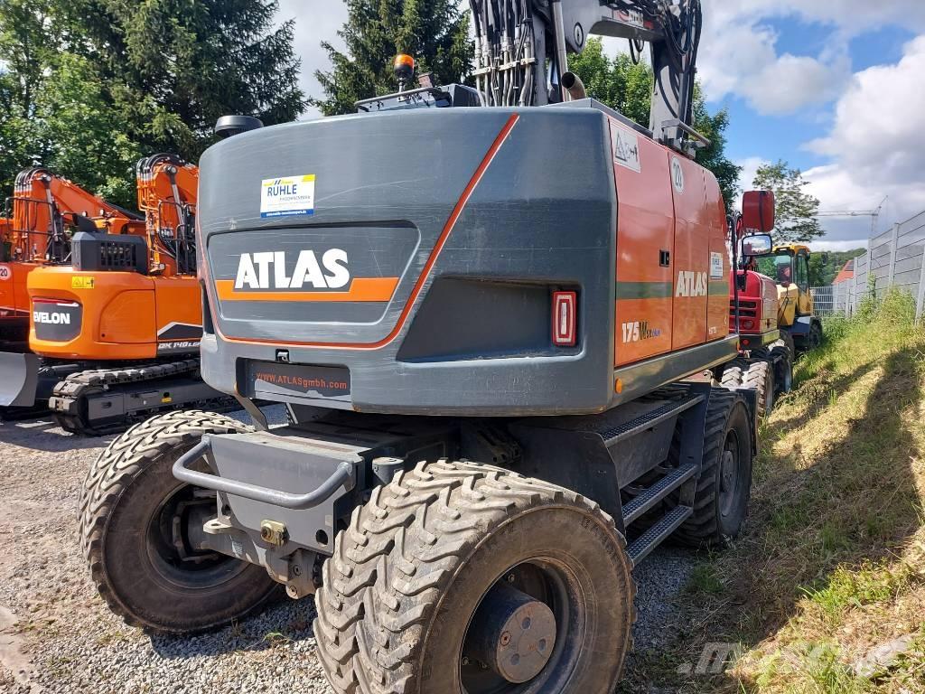 Atlas 175WSR Pelle sur pneus