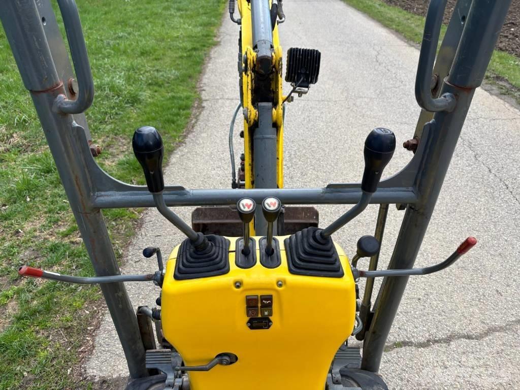 Wacker Neuson 803 Mini pelle < 7t