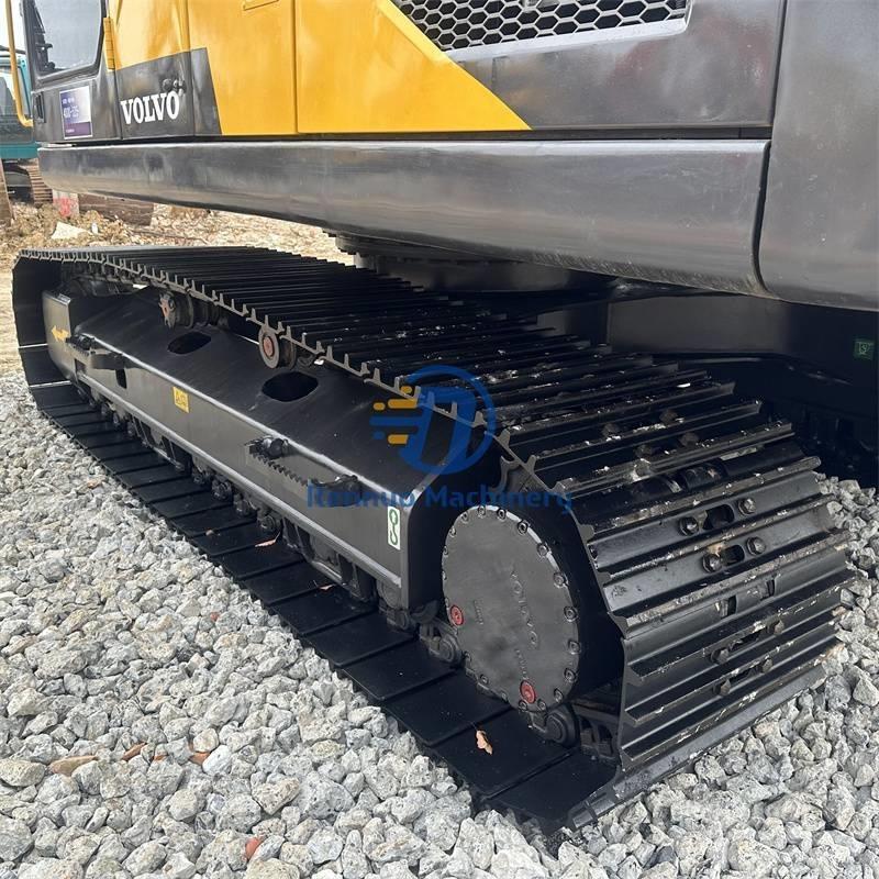 Volvo EC210 Pelle sur chenilles