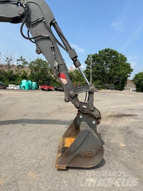 Volvo ECR 88 D Pelle sur chenilles
