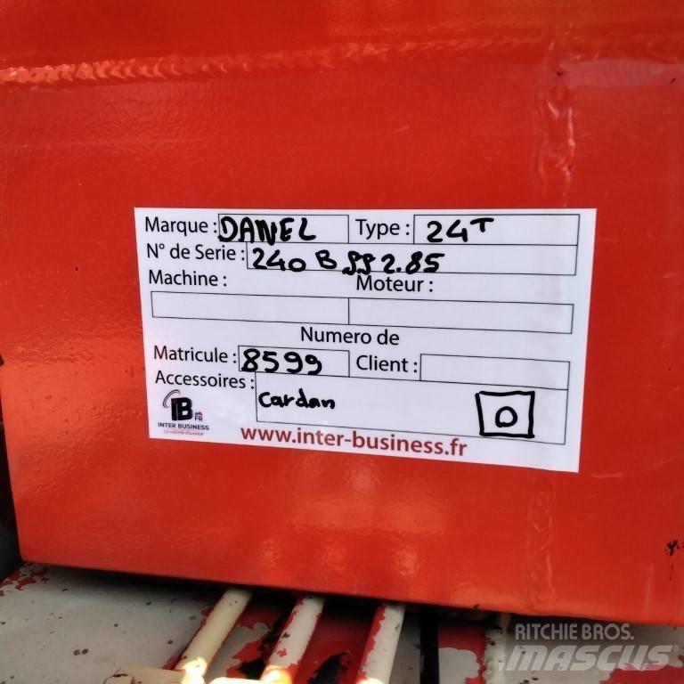 Danel 240 BSS Benne céréalière