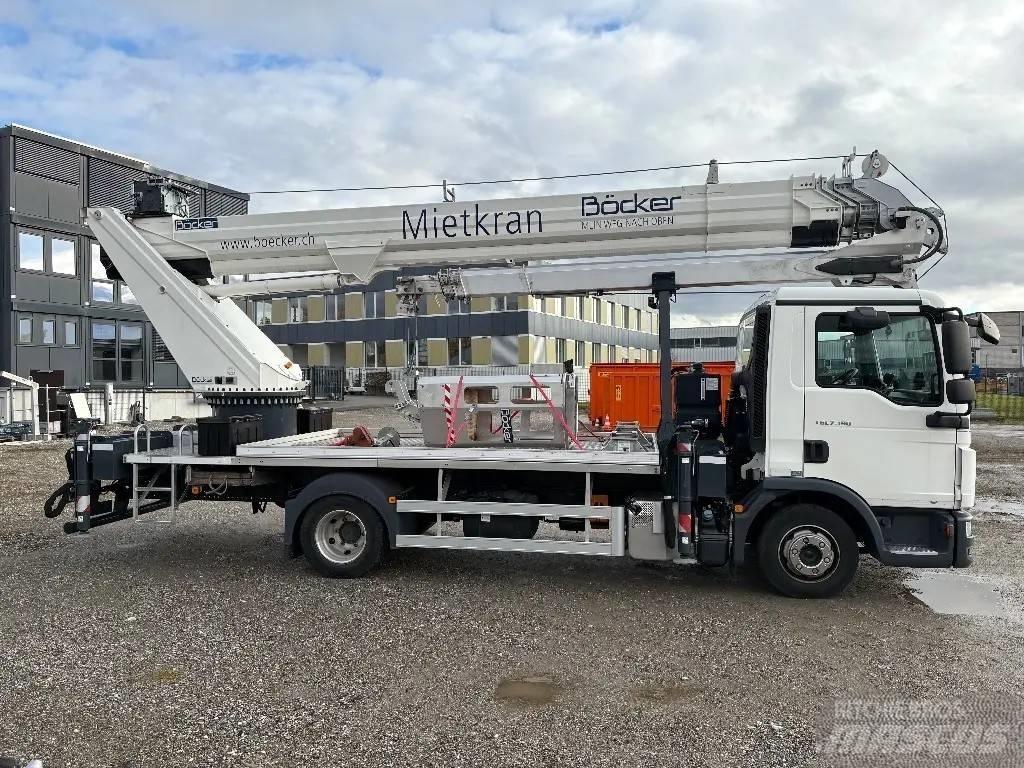 Böcker AK 37/4000 Grues mobiles