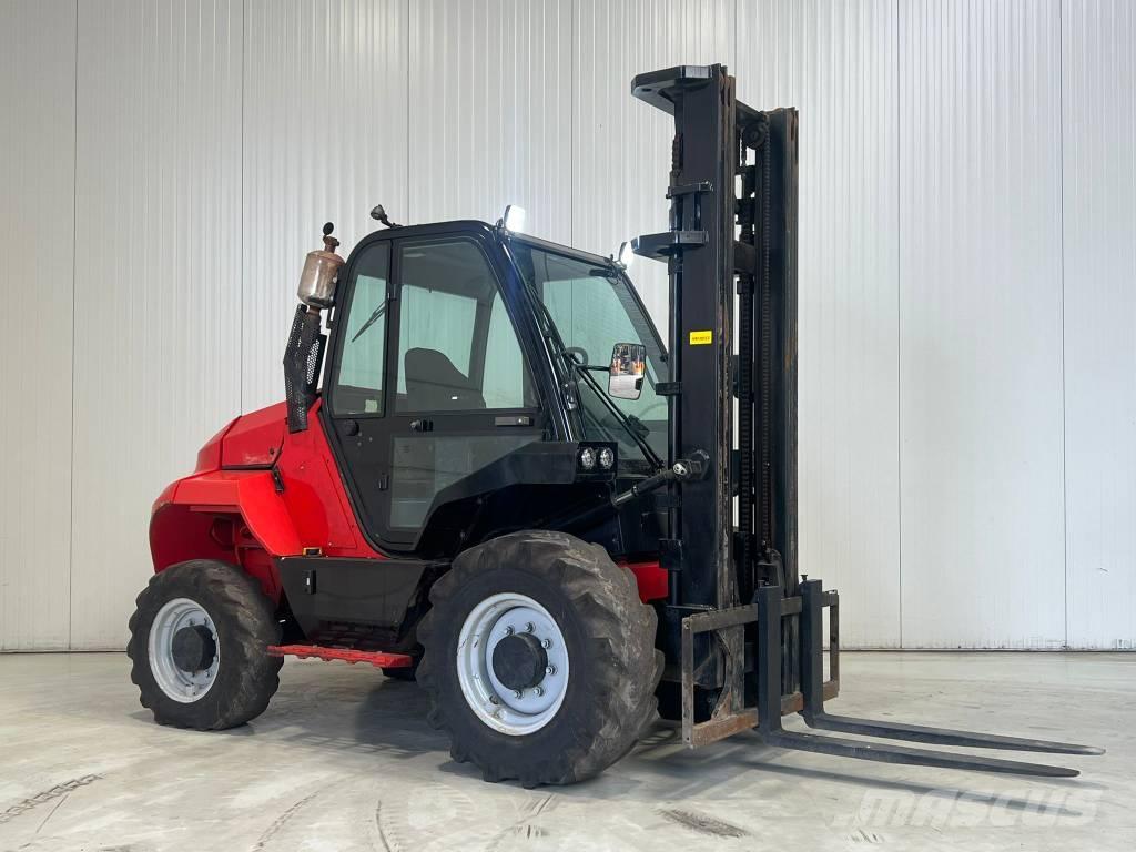 Manitou M30-4 Chariot tout terrain
