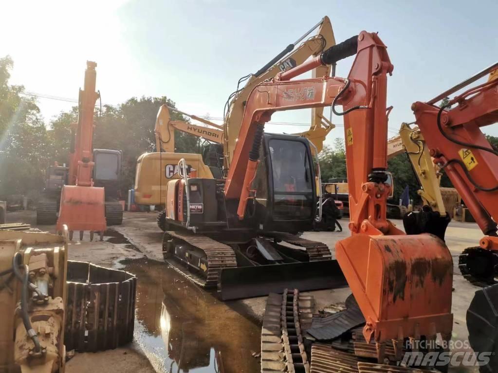 Hitachi ZX 70-5A Mini pelle 7t-12t