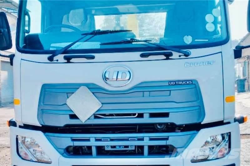 UD PKE 250 Autre camion