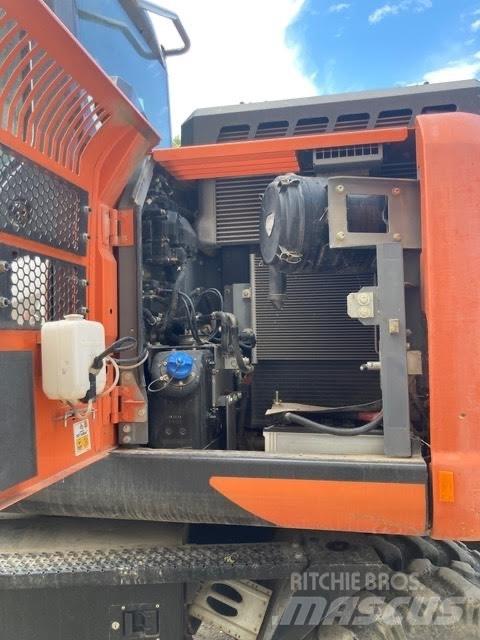 Hitachi ZX 145 W-6 Pelle sur pneus
