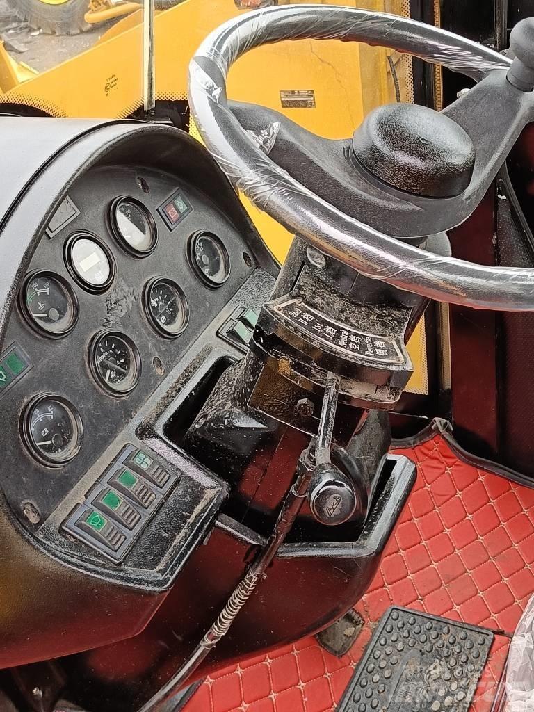 CAT 966 H Chargeuse sur pneus