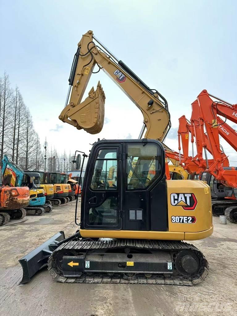 CAT 307E Pelle sur chenilles