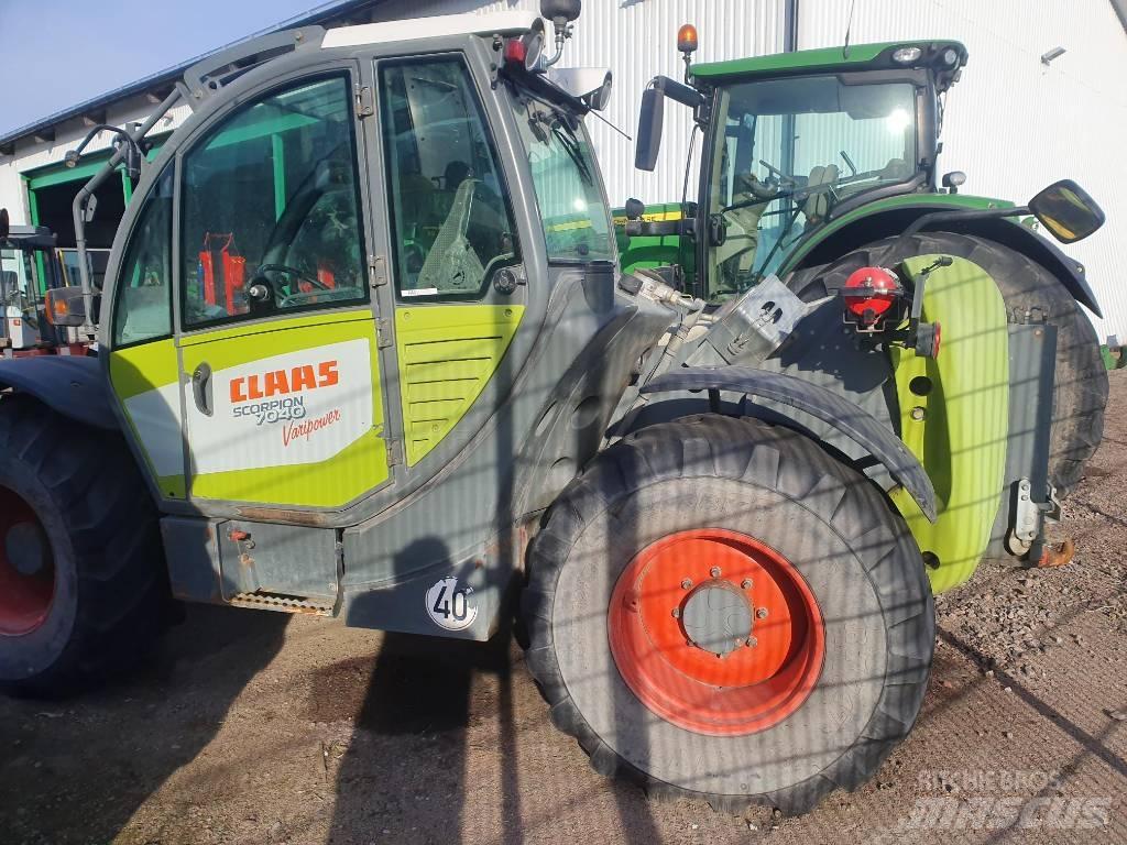 CLAAS Scorpion 7040 Chariot télescopique
