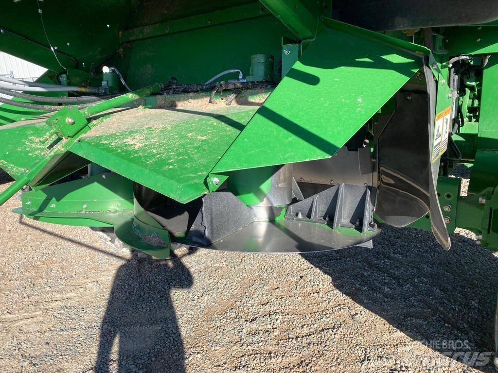 John Deere S 680 Moissonneuse batteuse