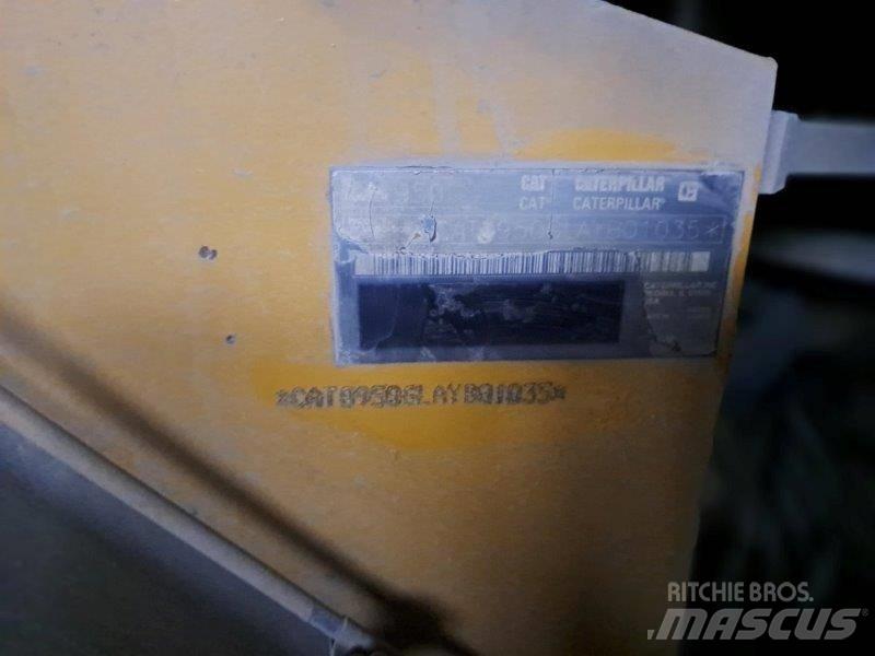CAT 950 Chargeuse sur pneus