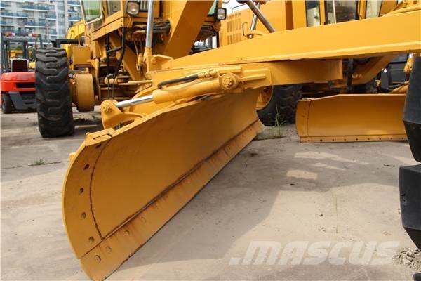 CAT 140 H Niveleuse