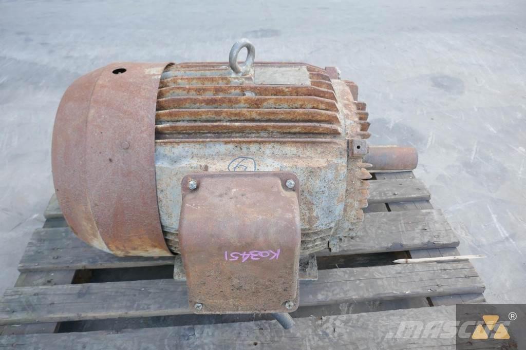  Toshiba 30KW Moteur