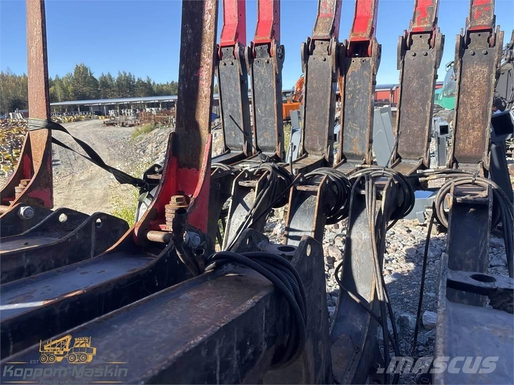 Komatsu 875 Autres accessoires pour matériel forestier