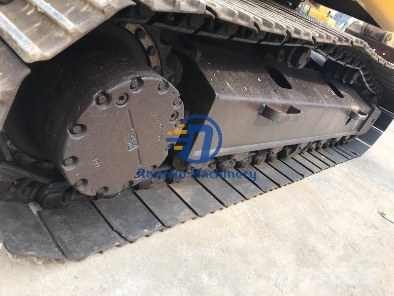 Komatsu PC200-7 Pelle sur chenilles