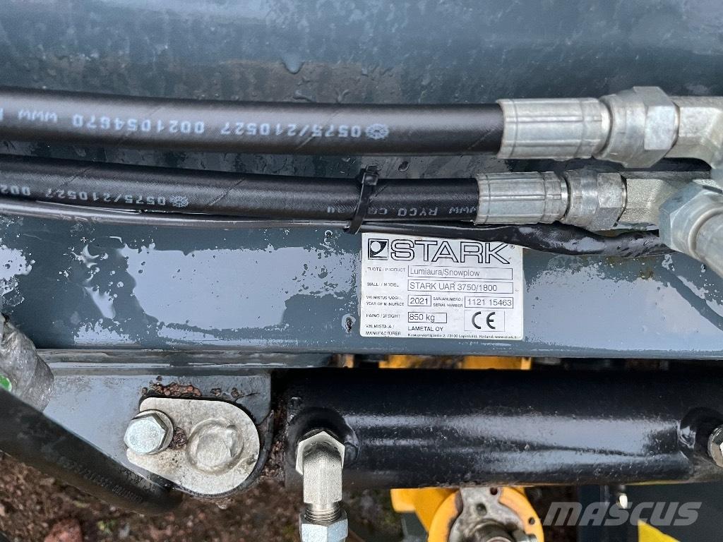 Stark Uar 3750/1800 Chasse neige