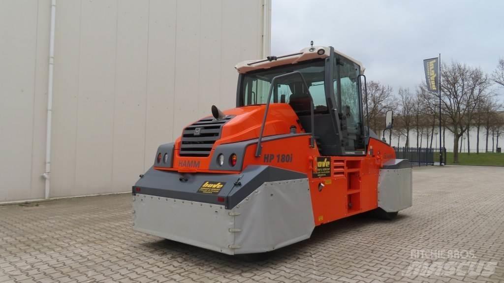 Hamm HP180i Rouleaux à pneumatiques