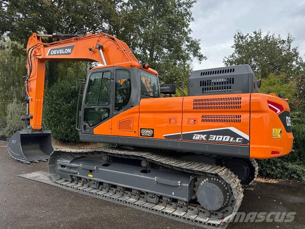 Develon DX 300 LC-7M Pelle sur chenilles