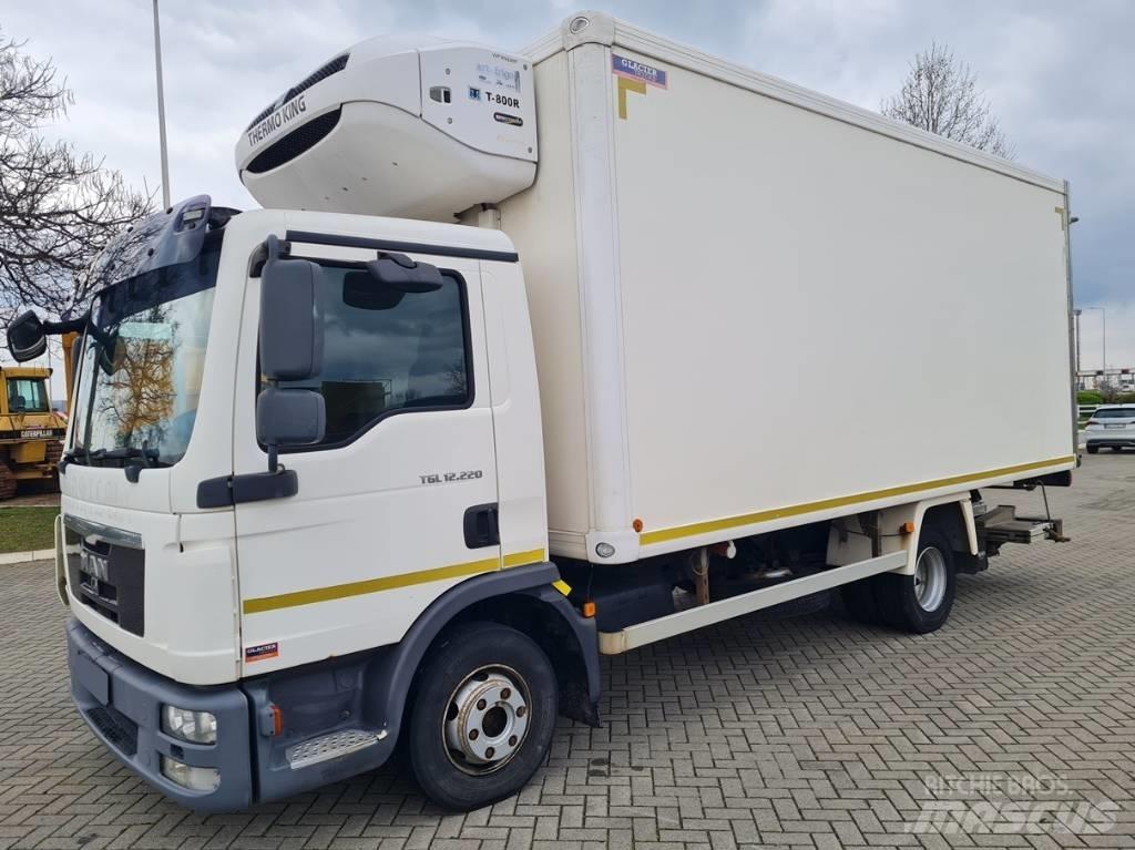 MAN 12.220 5.6m Camion frigorifique