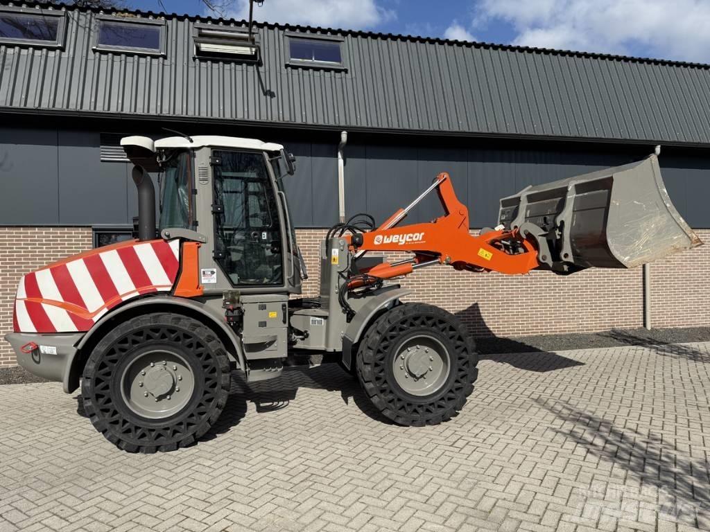 Weycor AR 560 Chargeuse sur pneus